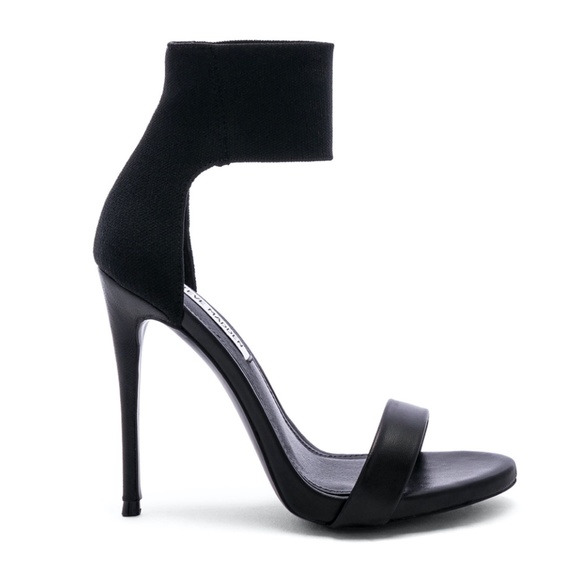 Steve Madden Black High Heel Marcey Sandal - Picture 2 of 7